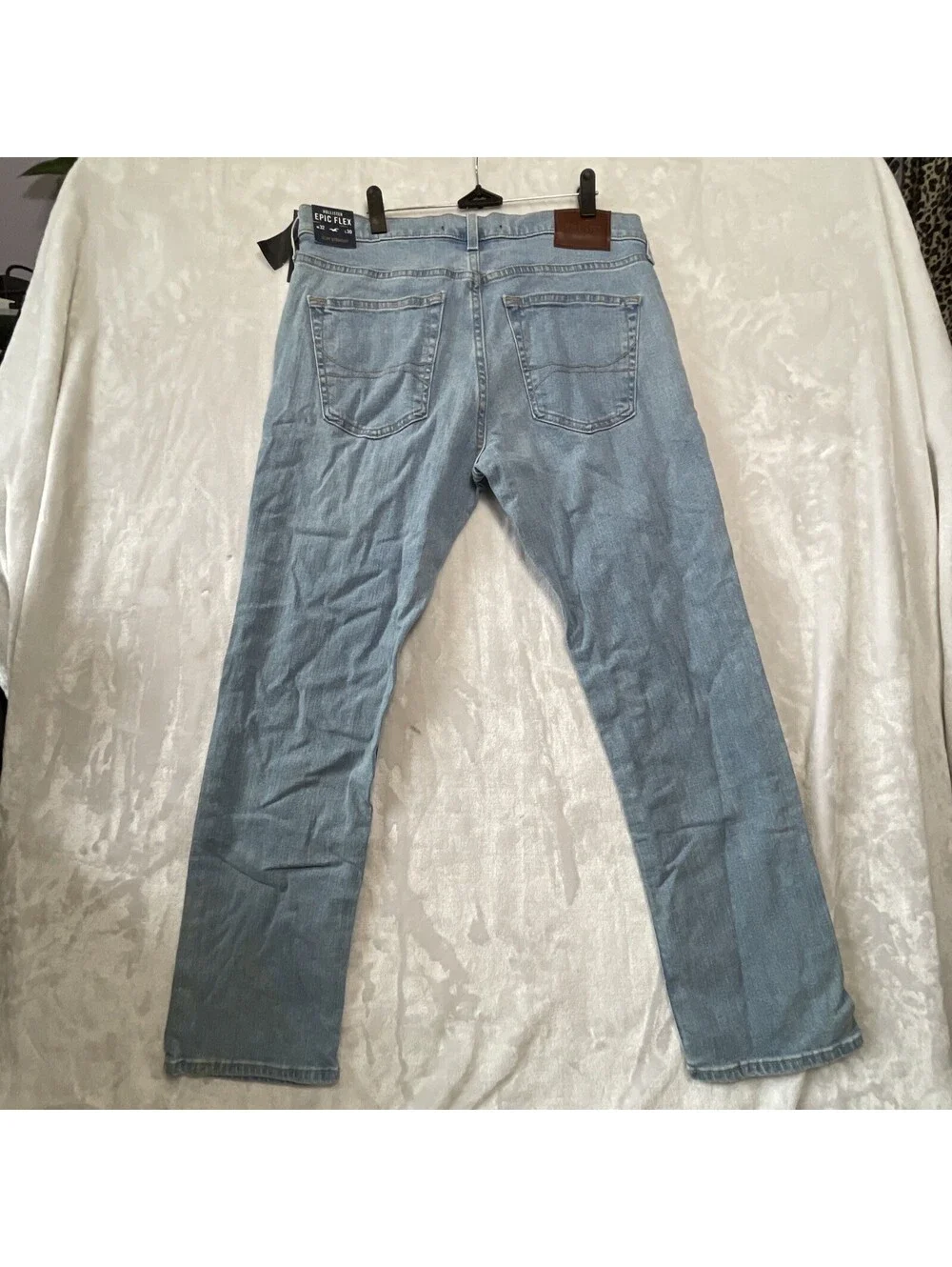 Hollister Slim Straight Epic Flex Men’s Distressed Jeans Light Denim 32X 30 Nwt